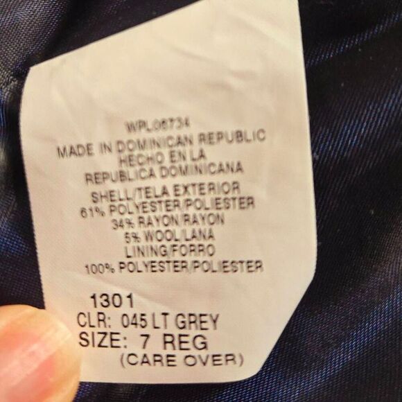 Izod 2 pc suit, Blazer and pants 7 - Picture 7 of 9